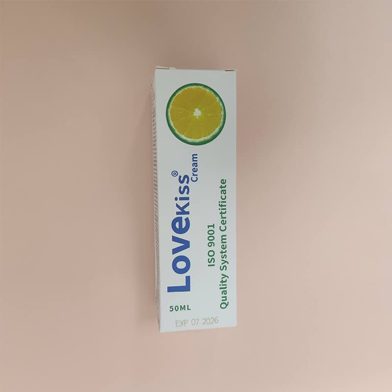 1 Dung dịch bôi trơn Love Kiss hương chanh 50ml 1